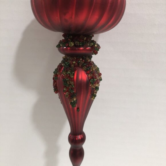 red glass finial Christmas tree ornament - Picture 4 of 8
